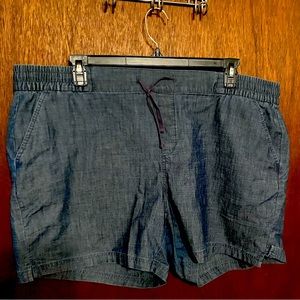 Magellan drawstring elastic waisted shorts